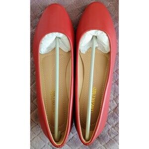 NWT Dream Pairs Mila Red Low Block Heel Pumps Women's Size 7 Round Toe